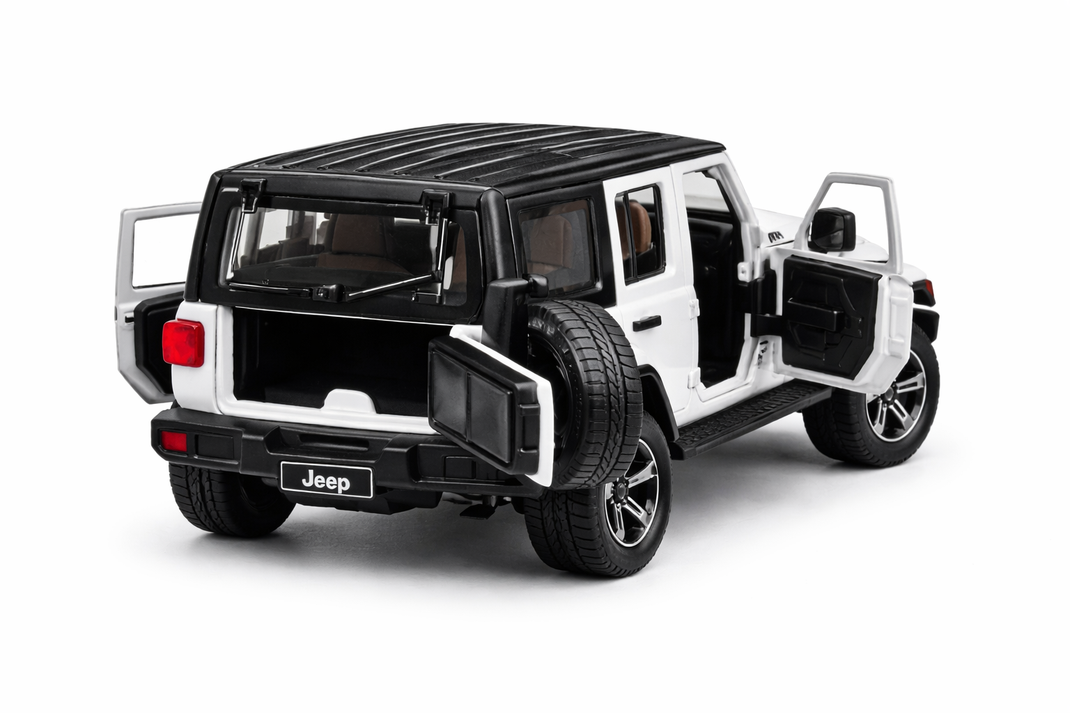 White Jeep Wrangler Diecast Model 1:32 in Dubai | 1:32 TOY